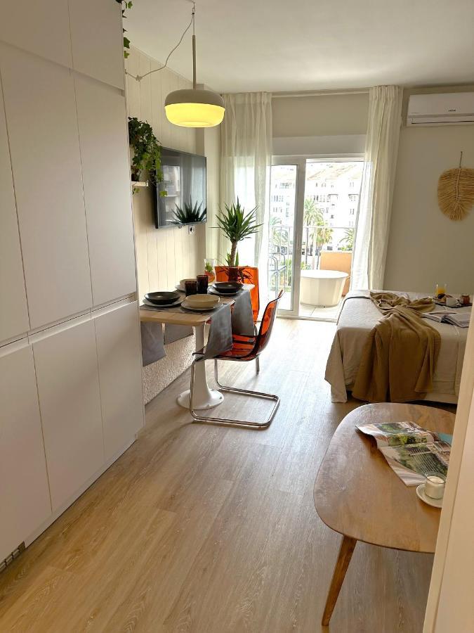 Minerva Estudio Suite White Jasmine, Beach And Pool Беналмадена Екстериор снимка