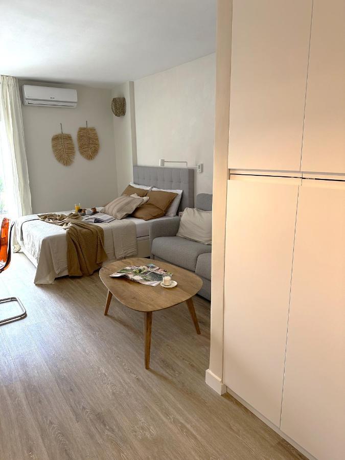 Minerva Estudio Suite White Jasmine, Beach And Pool Беналмадена Екстериор снимка