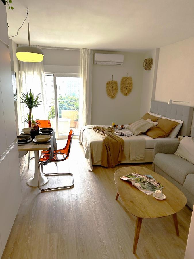 Minerva Estudio Suite White Jasmine, Beach And Pool Беналмадена Екстериор снимка